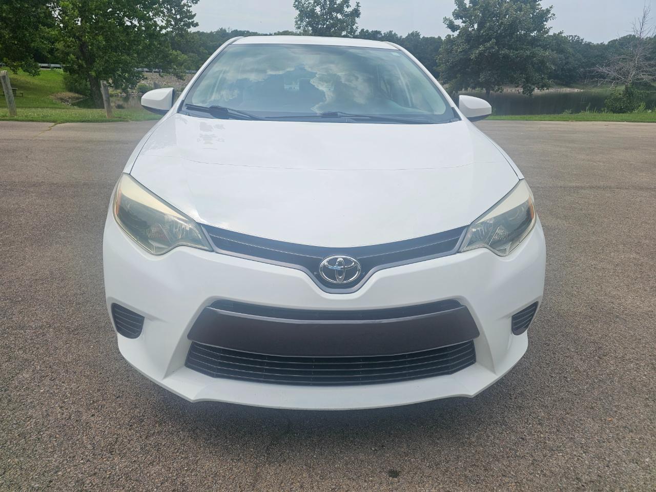 Toyota Corolla 4dr Sdn CVT LE Premium (Natl) 2015
