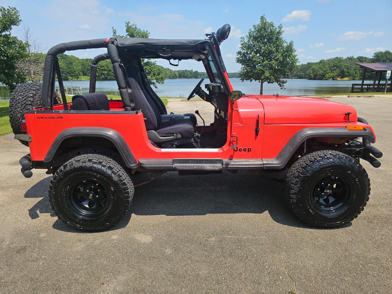 Jeep Wrangler 2dr SE 1995