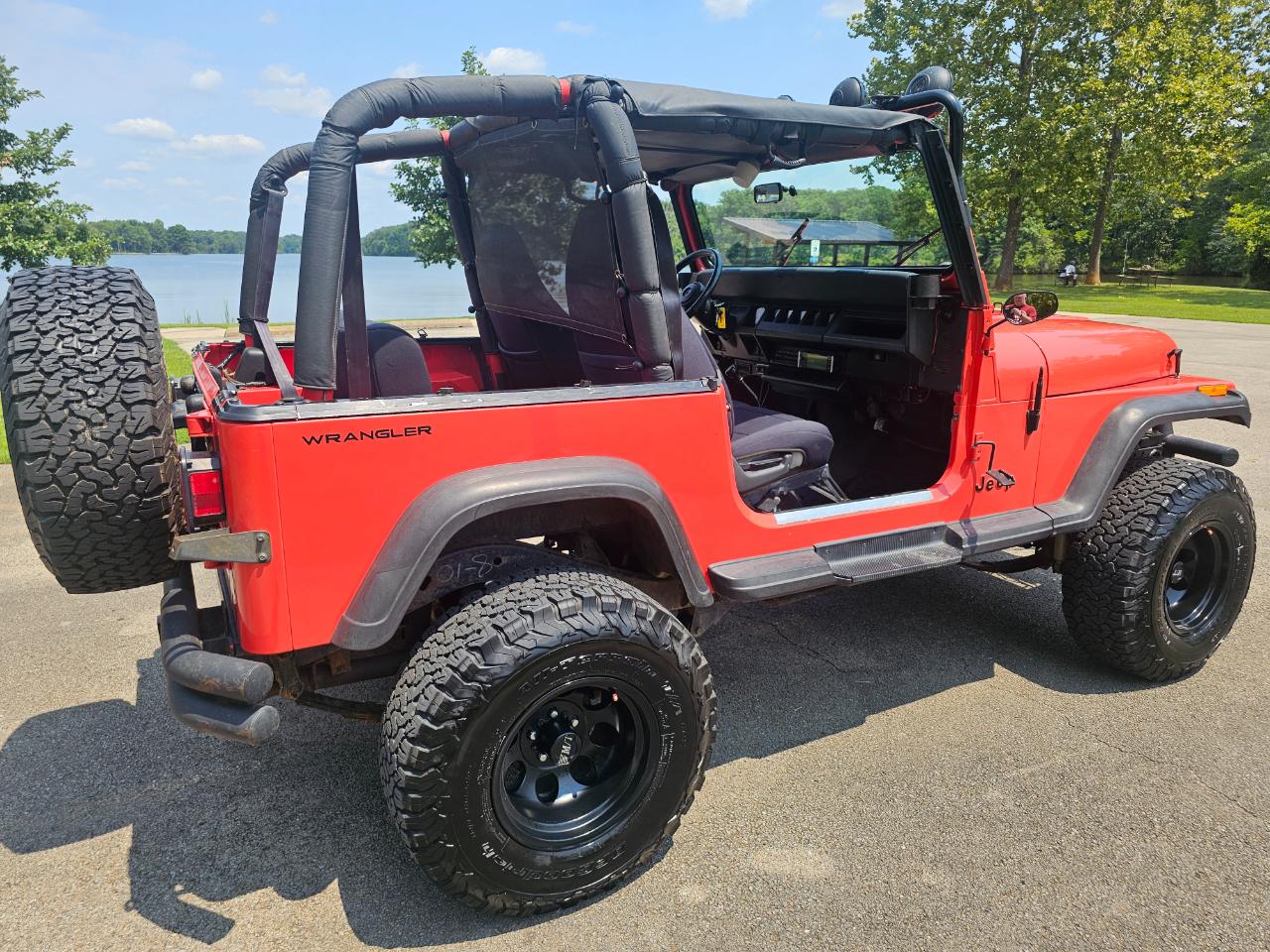 Jeep Wrangler 2dr SE 1995
