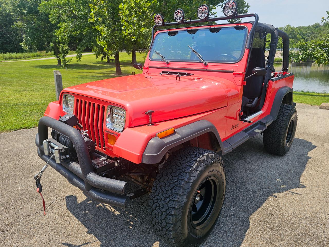 Jeep Wrangler 2dr SE 1995