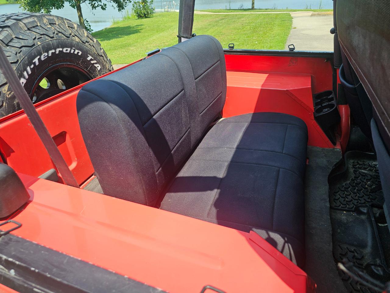 Jeep Wrangler 2dr SE 1995