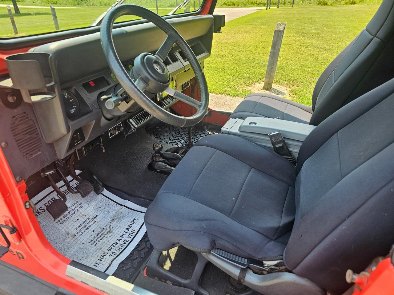 Jeep Wrangler 2dr SE 1995