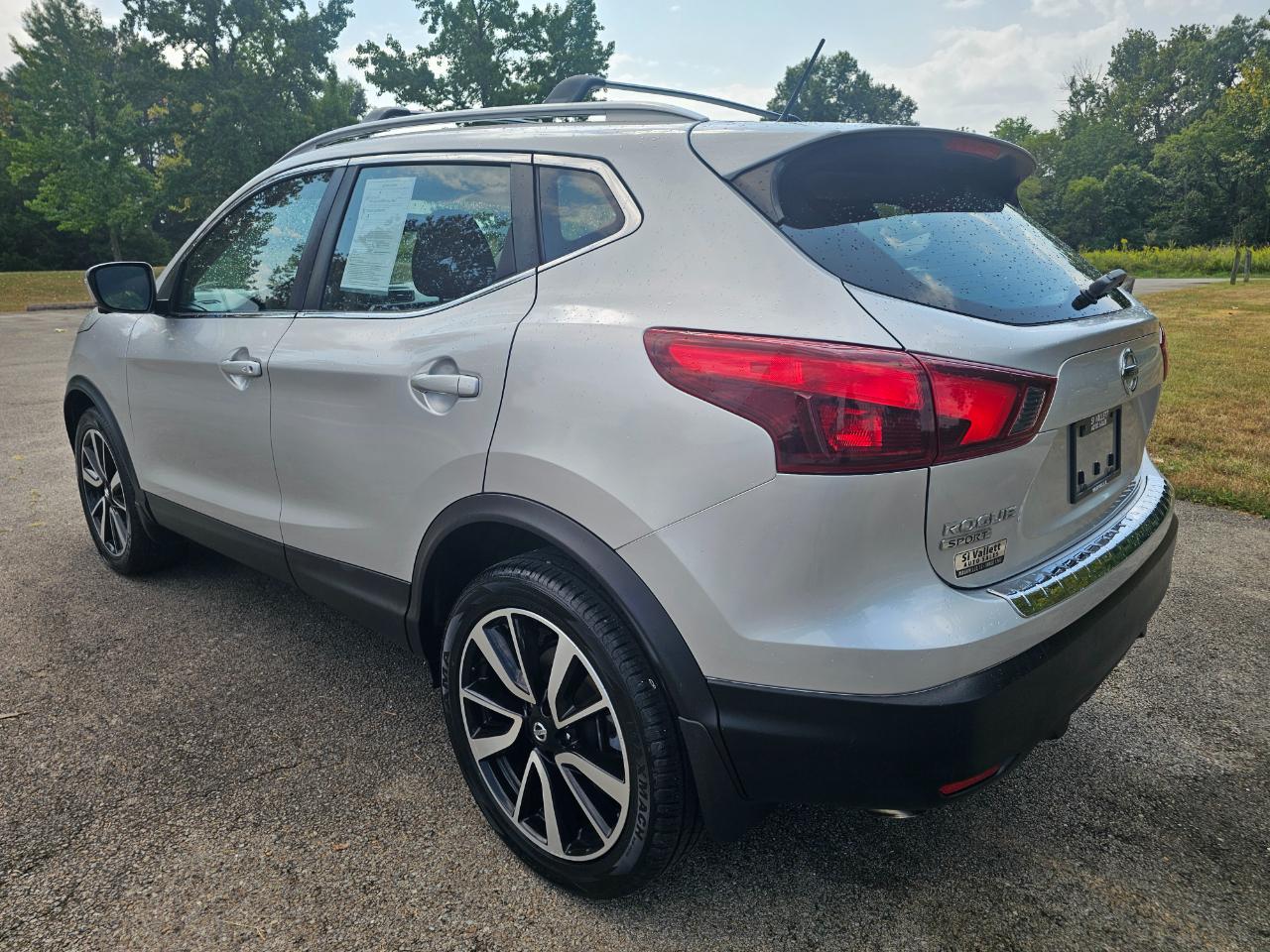 Nissan Rogue Sport FWD SL 2017