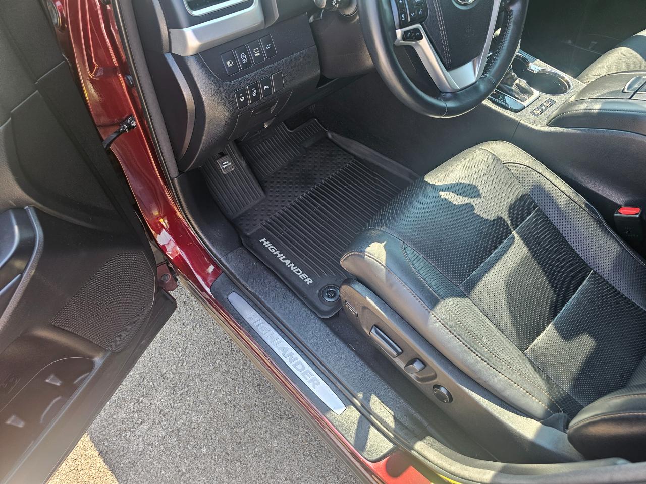 Toyota Highlander Limited V6 AWD (Natl) 2018