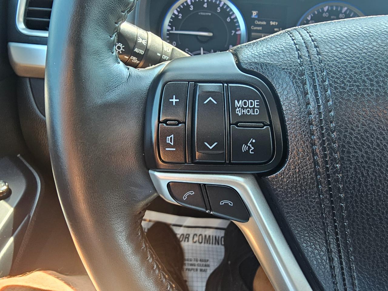 Toyota Highlander Limited V6 AWD (Natl) 2018