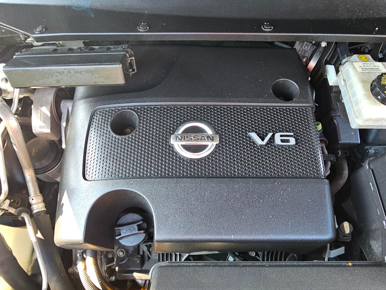 Nissan Pathfinder 2WD 4dr Platinum 2014