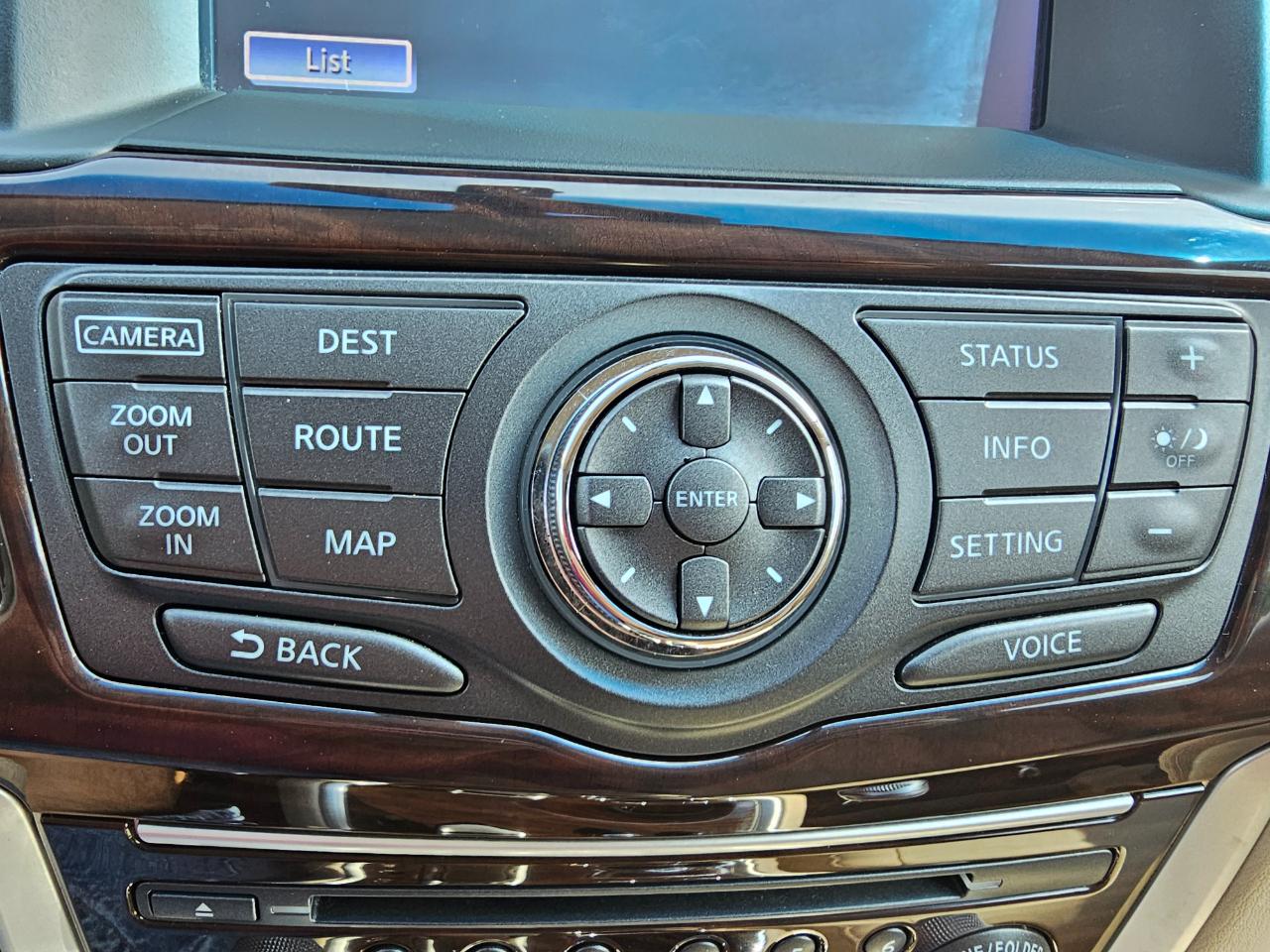 Nissan Pathfinder 2WD 4dr Platinum 2014