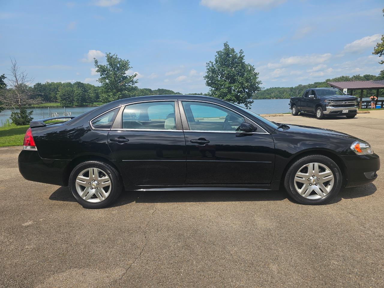 Chevrolet Impala 4dr Sdn LT Fleet 2011