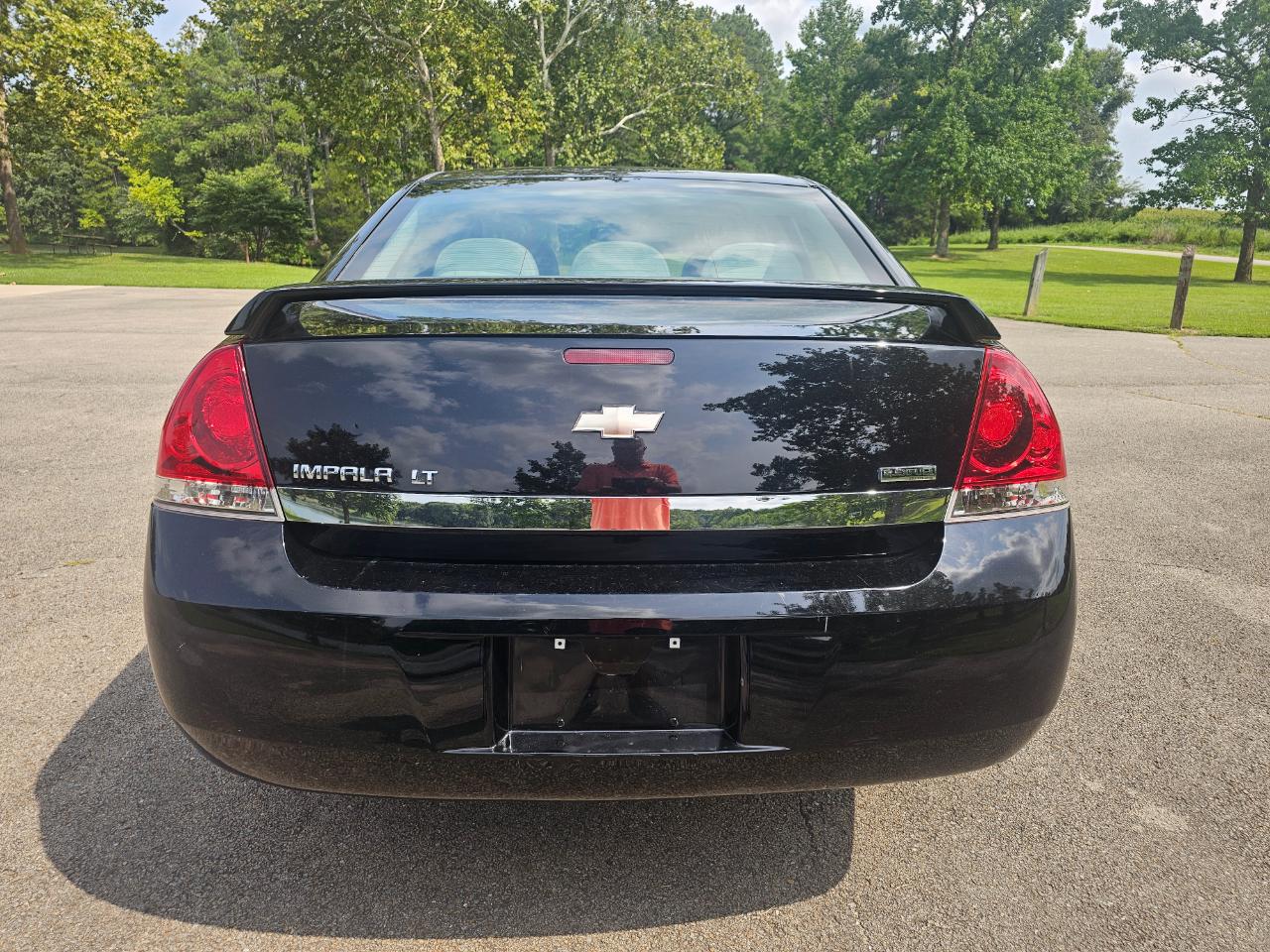 Chevrolet Impala 4dr Sdn LT Fleet 2011