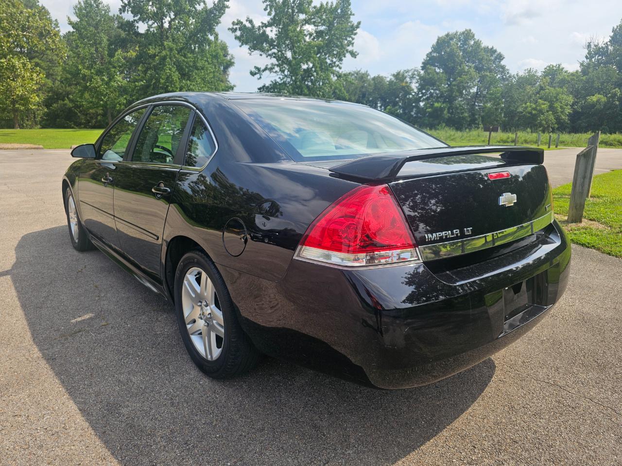 Chevrolet Impala 4dr Sdn LT Fleet 2011