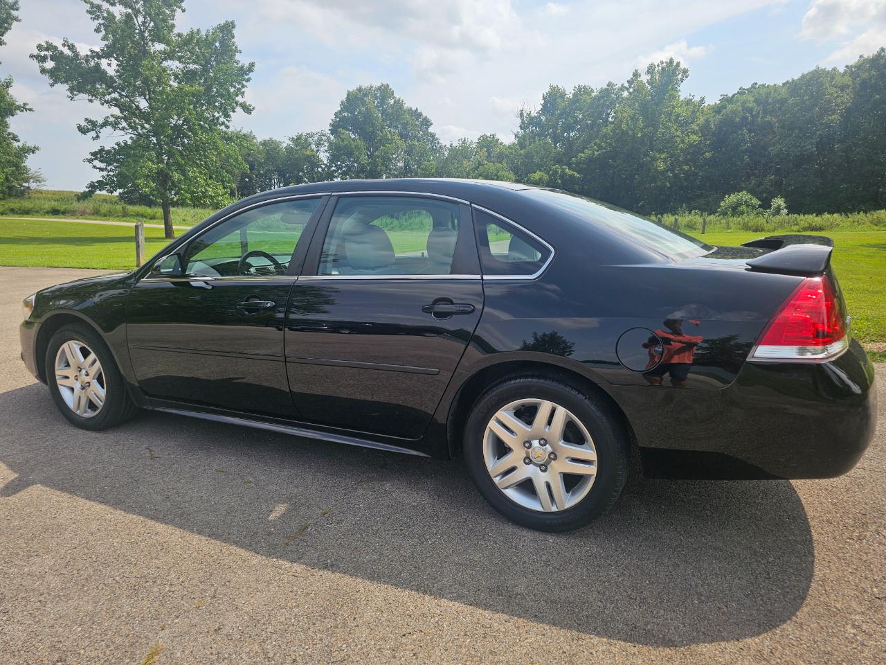 Chevrolet Impala 4dr Sdn LT Fleet 2011