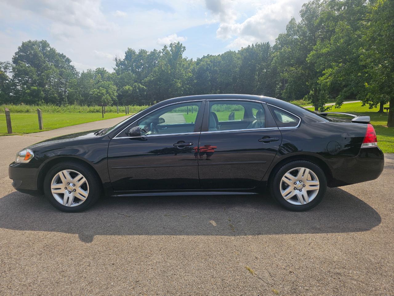 Chevrolet Impala 4dr Sdn LT Fleet 2011