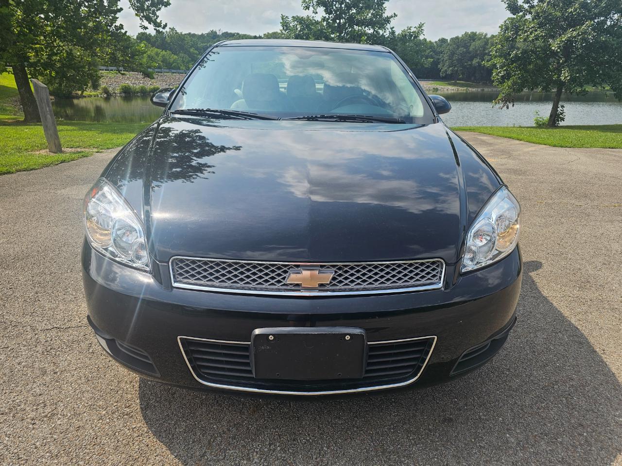 Chevrolet Impala 4dr Sdn LT Fleet 2011