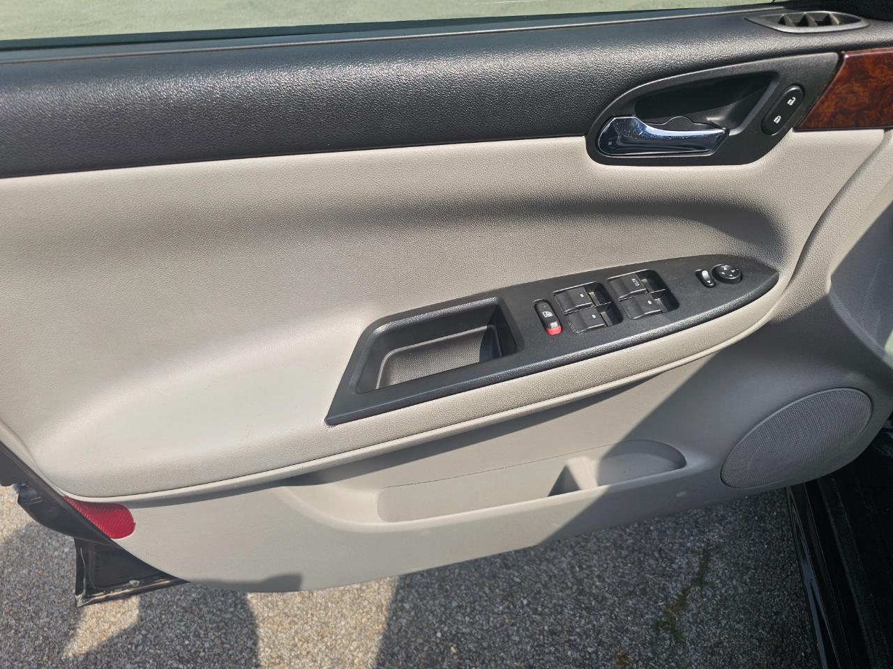 Chevrolet Impala 4dr Sdn LT Fleet 2011