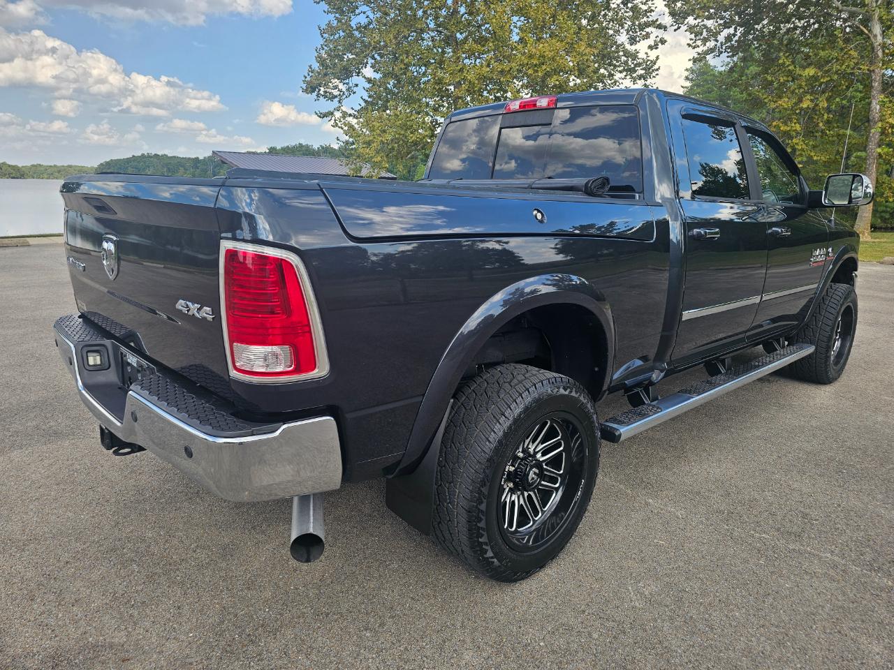 RAM 2500 4WD Crew Cab 149" Longhorn Limited 2015