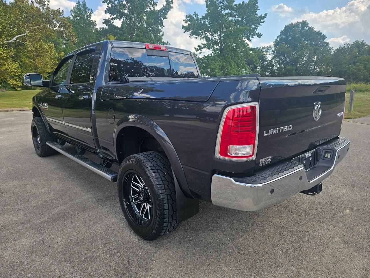RAM 2500 4WD Crew Cab 149" Longhorn Limited 2015