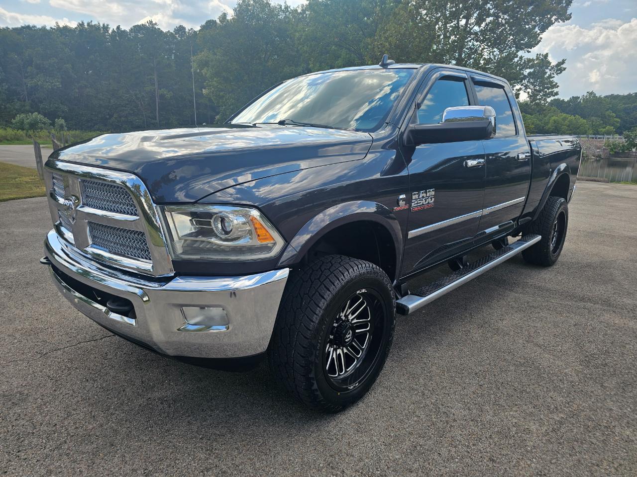 RAM 2500 4WD Crew Cab 149" Longhorn Limited 2015