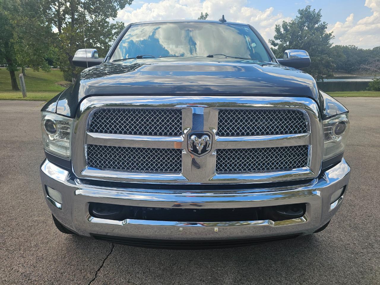 RAM 2500 4WD Crew Cab 149" Longhorn Limited 2015