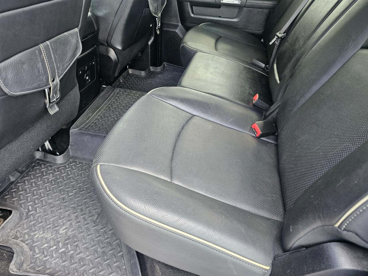 RAM 2500 4WD Crew Cab 149" Longhorn Limited 2015