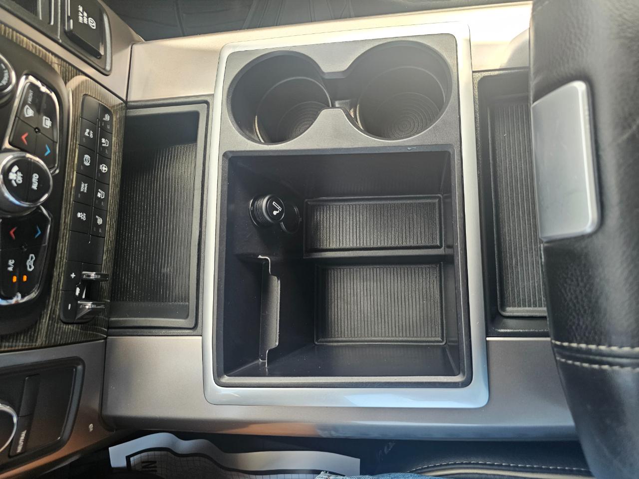RAM 2500 4WD Crew Cab 149" Longhorn Limited 2015