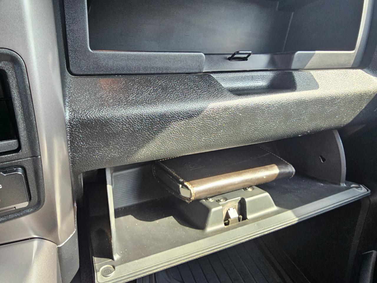 RAM 2500 4WD Crew Cab 149" Longhorn Limited 2015