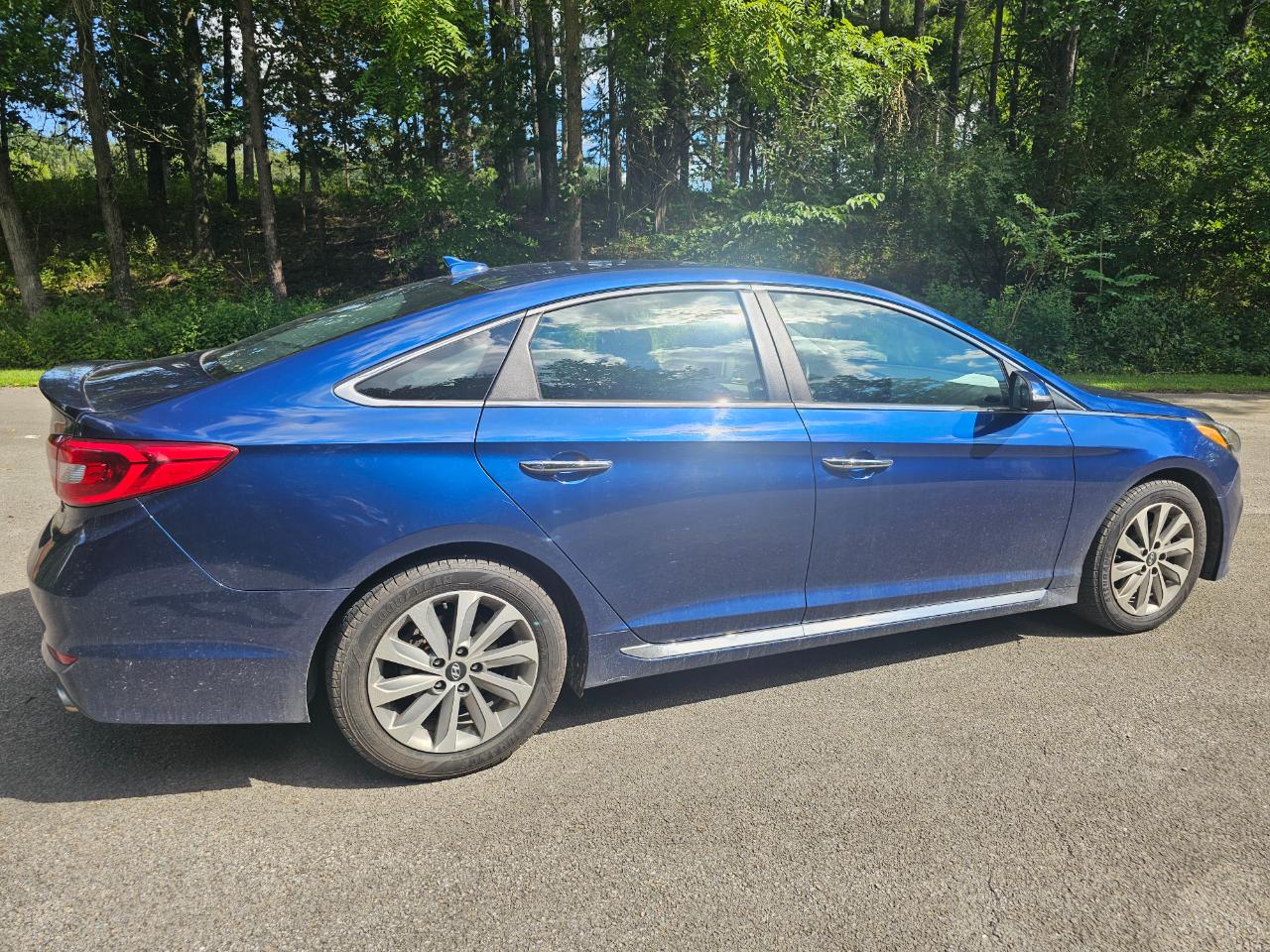 Hyundai Sonata 4dr Sdn 2.4L Sport 2016