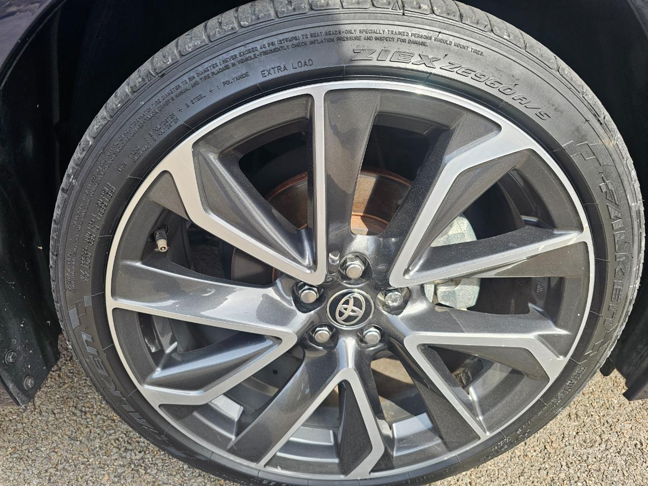 Toyota Corolla Nightshade CVT (Natl) 2020