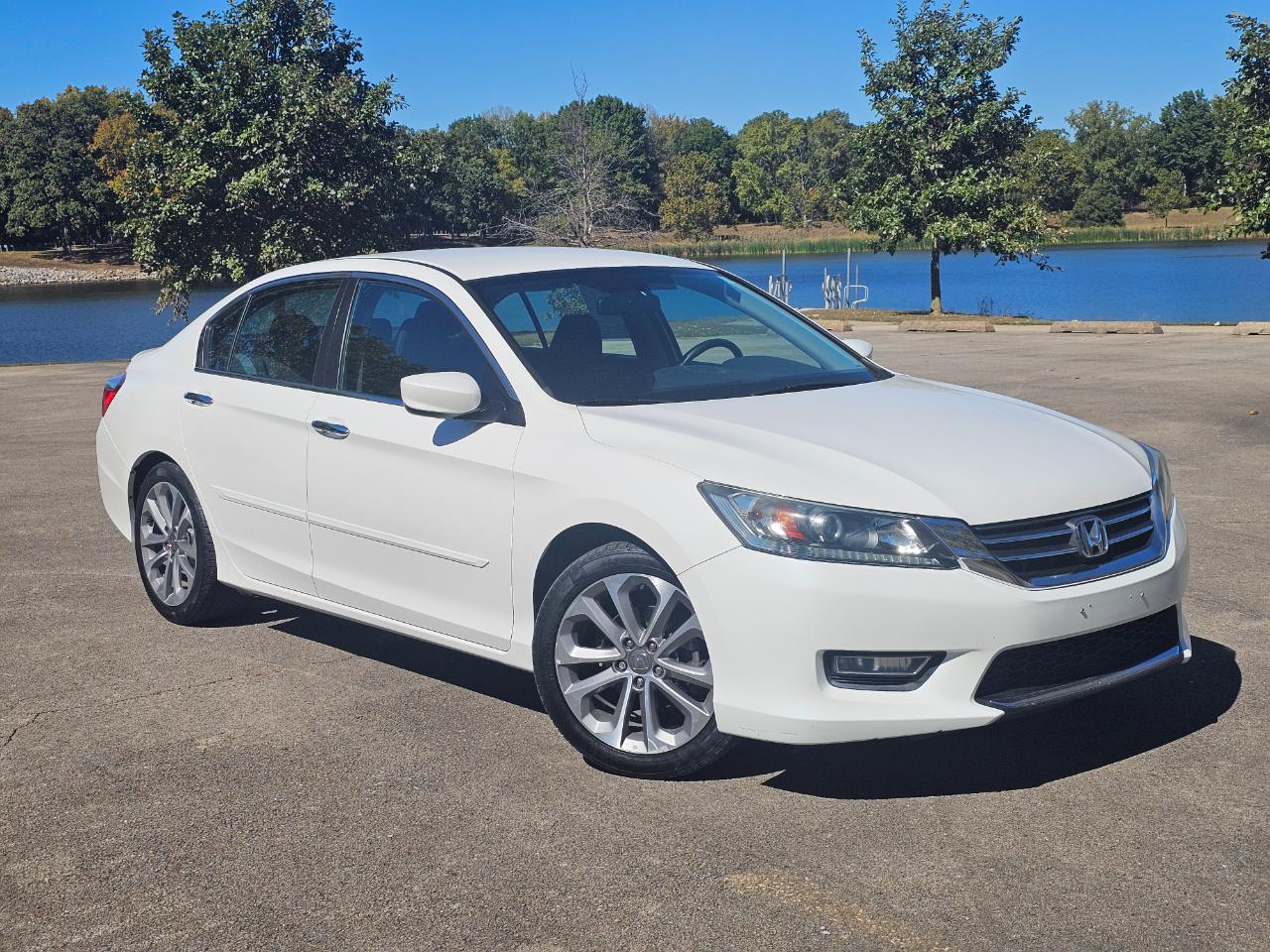 Honda Accord Sdn 4dr I4 CVT Sport 2013