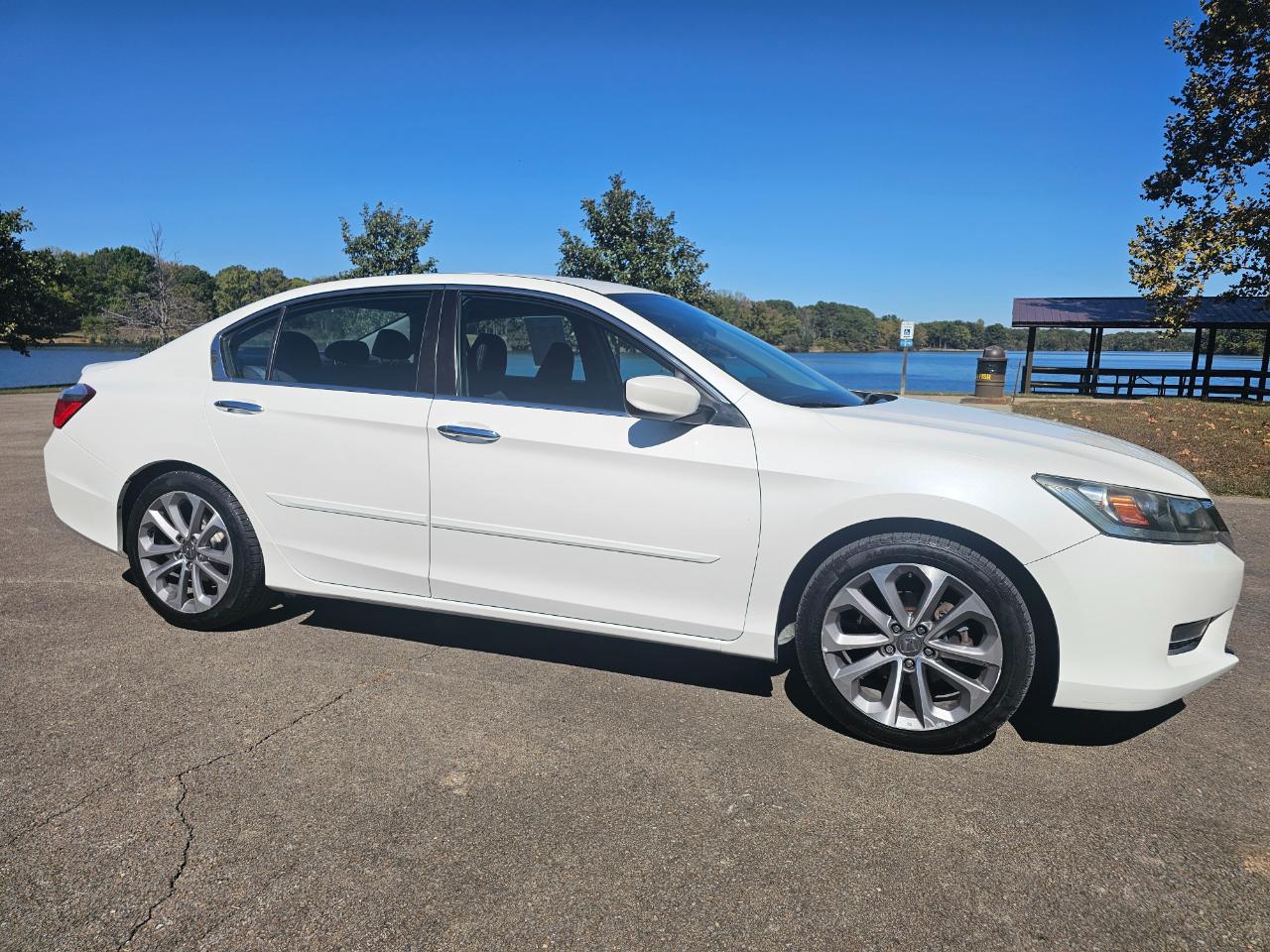 Honda Accord Sdn 4dr I4 CVT Sport 2013