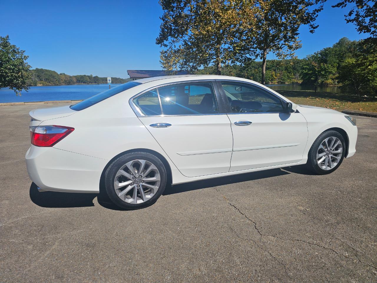Honda Accord Sdn 4dr I4 CVT Sport 2013