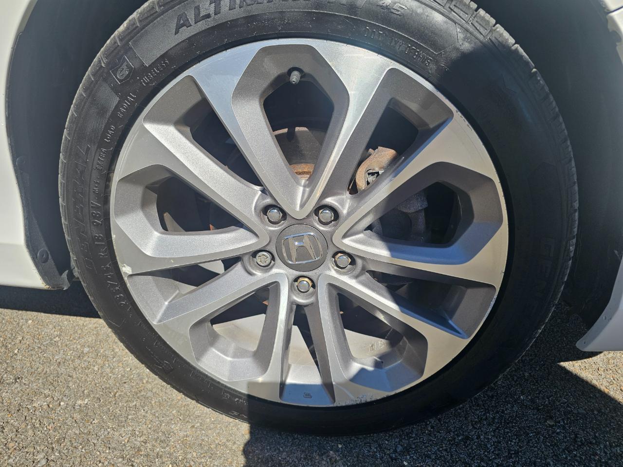 Honda Accord Sdn 4dr I4 CVT Sport 2013