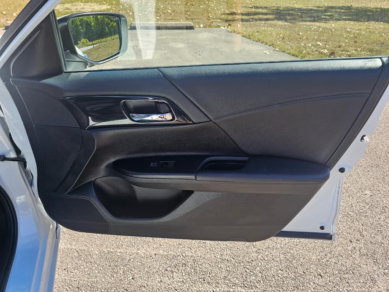 Honda Accord Sdn 4dr I4 CVT Sport 2013