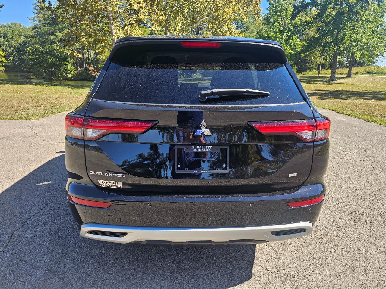 Mitsubishi Outlander SE Launch Edition S-AWC 2022