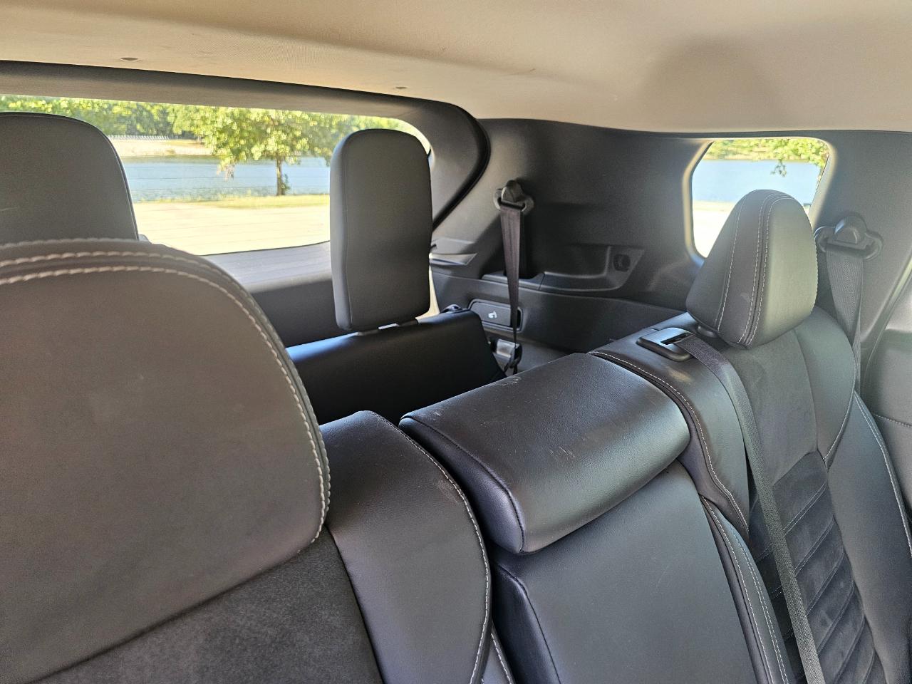 Mitsubishi Outlander SE Launch Edition S-AWC 2022