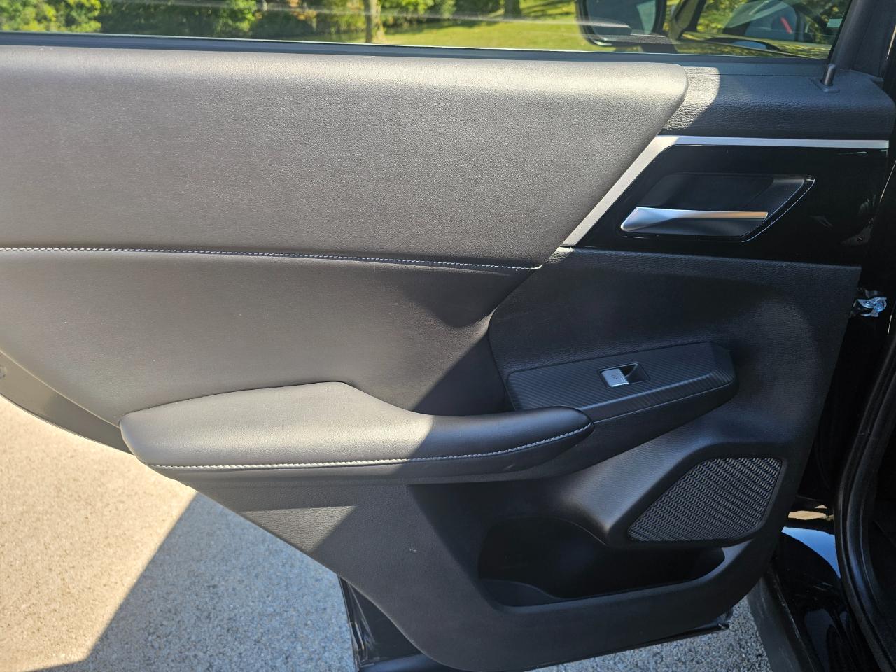 Mitsubishi Outlander SE Launch Edition S-AWC 2022