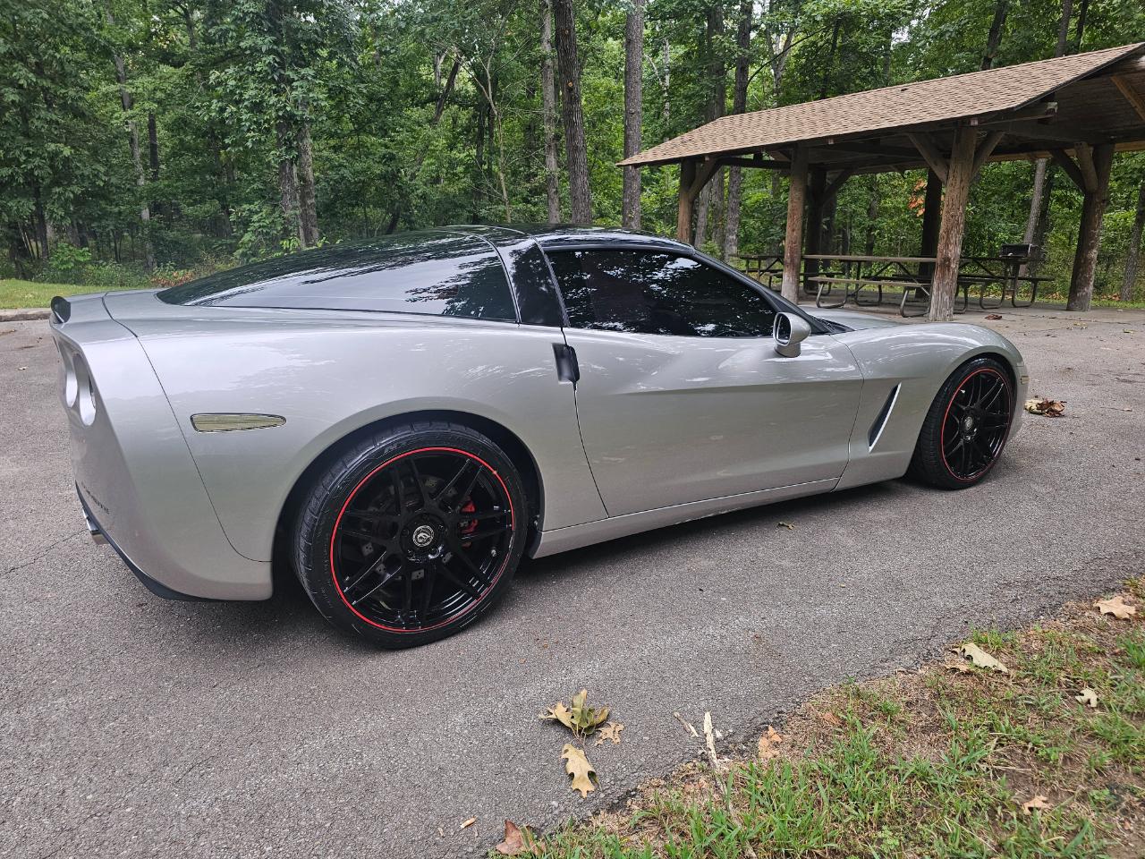 Chevrolet Corvette 2dr Cpe 2005