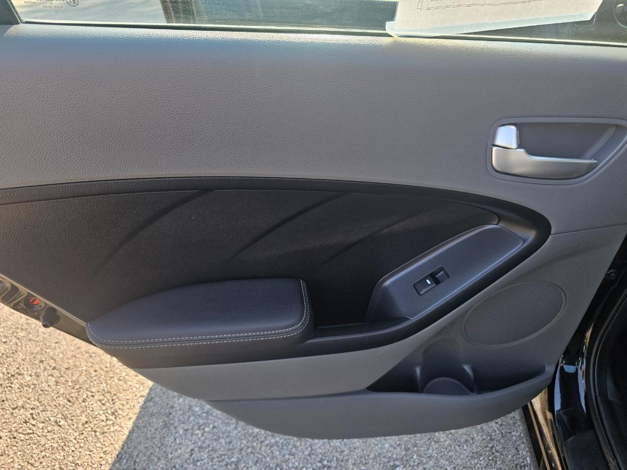 Kia Forte LX Auto 2017