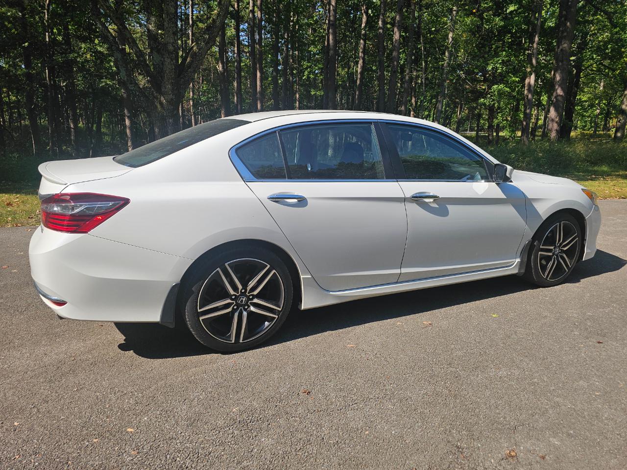 Honda Accord Sedan Sport SE CVT 2017