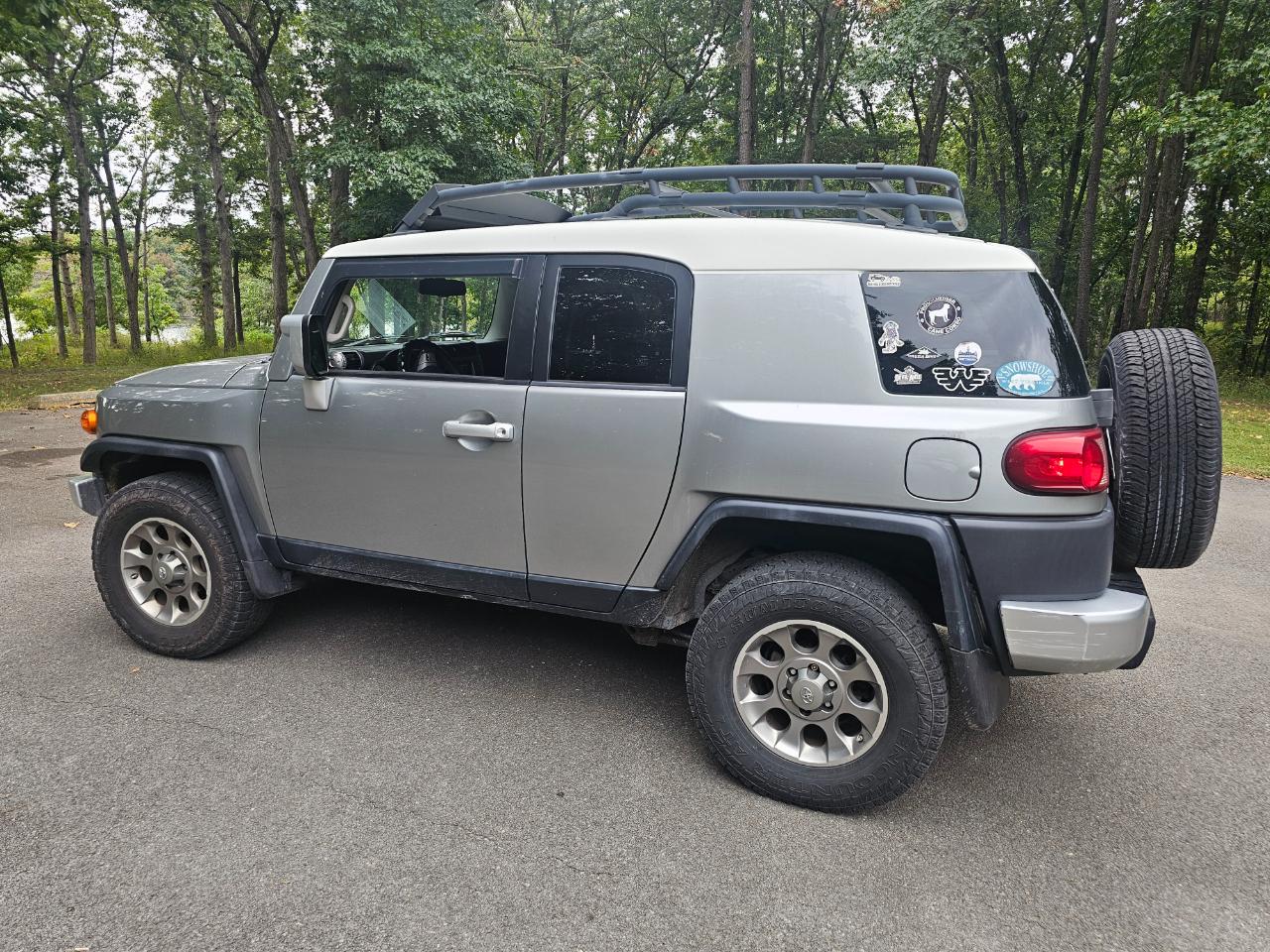 Toyota FJ Cruiser 4WD 4dr Man (Natl) 2011