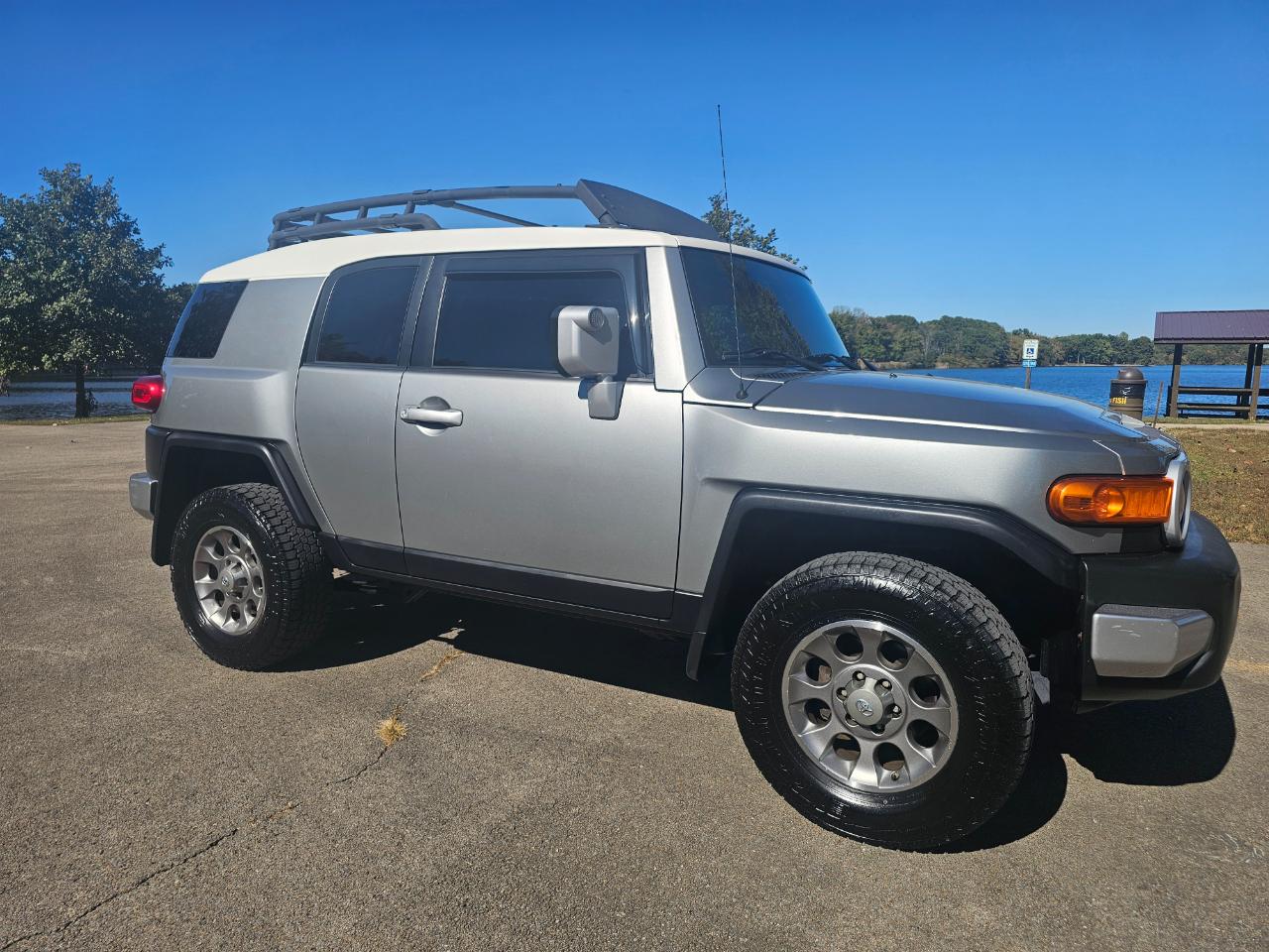 Toyota FJ Cruiser 4WD 4dr Man (Natl) 2011