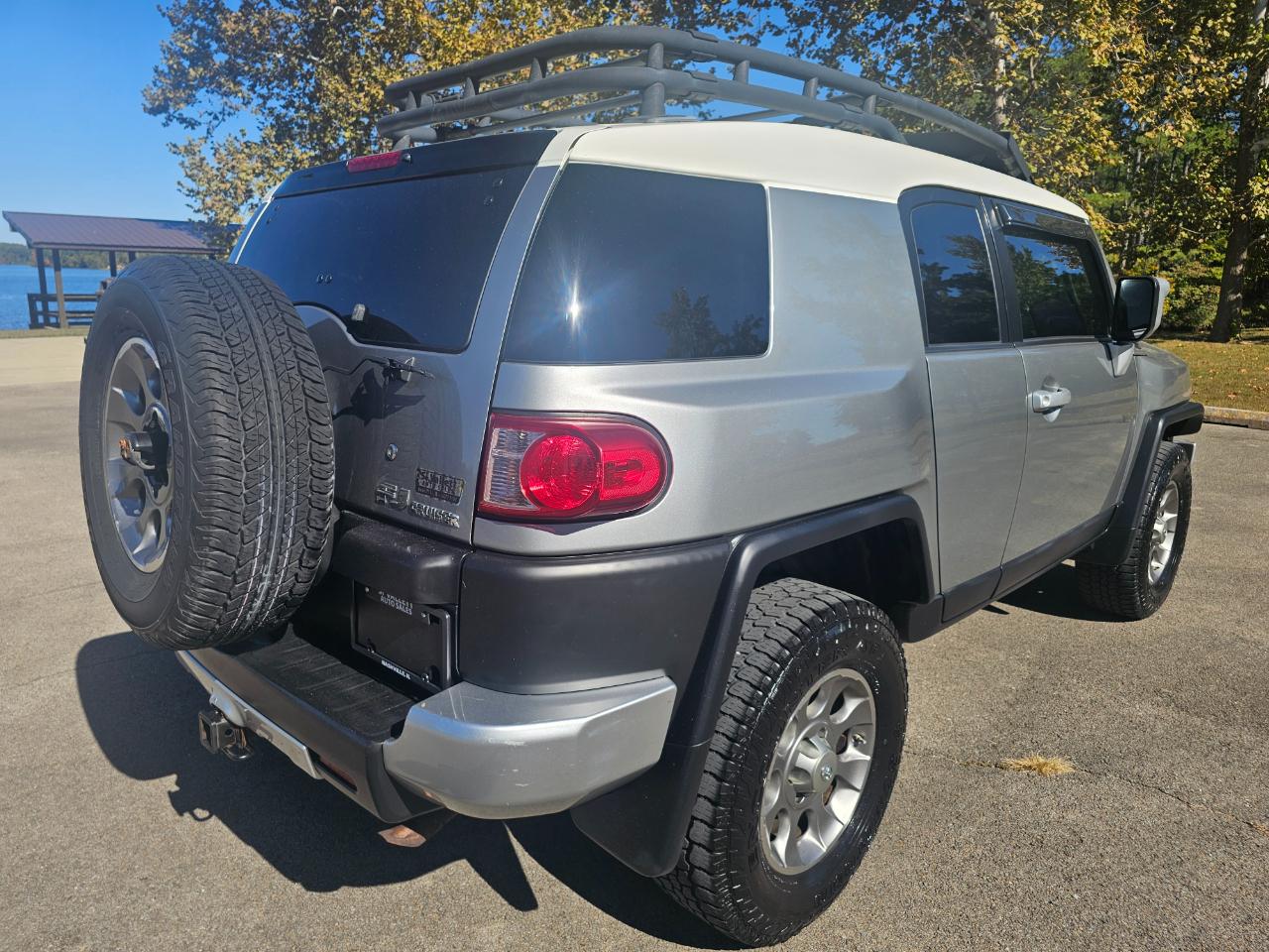 Toyota FJ Cruiser 4WD 4dr Man (Natl) 2011