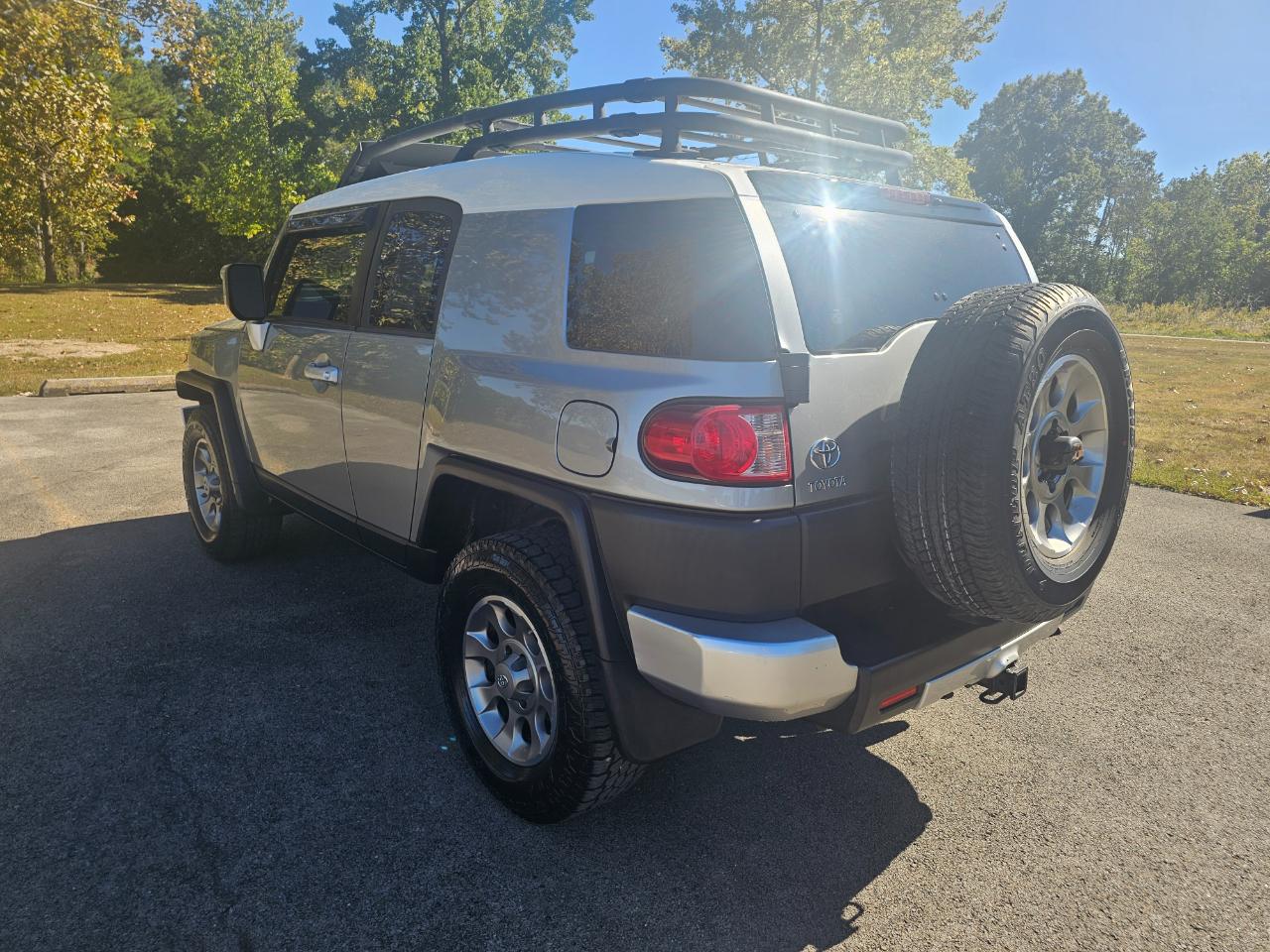 Toyota FJ Cruiser 4WD 4dr Man (Natl) 2011