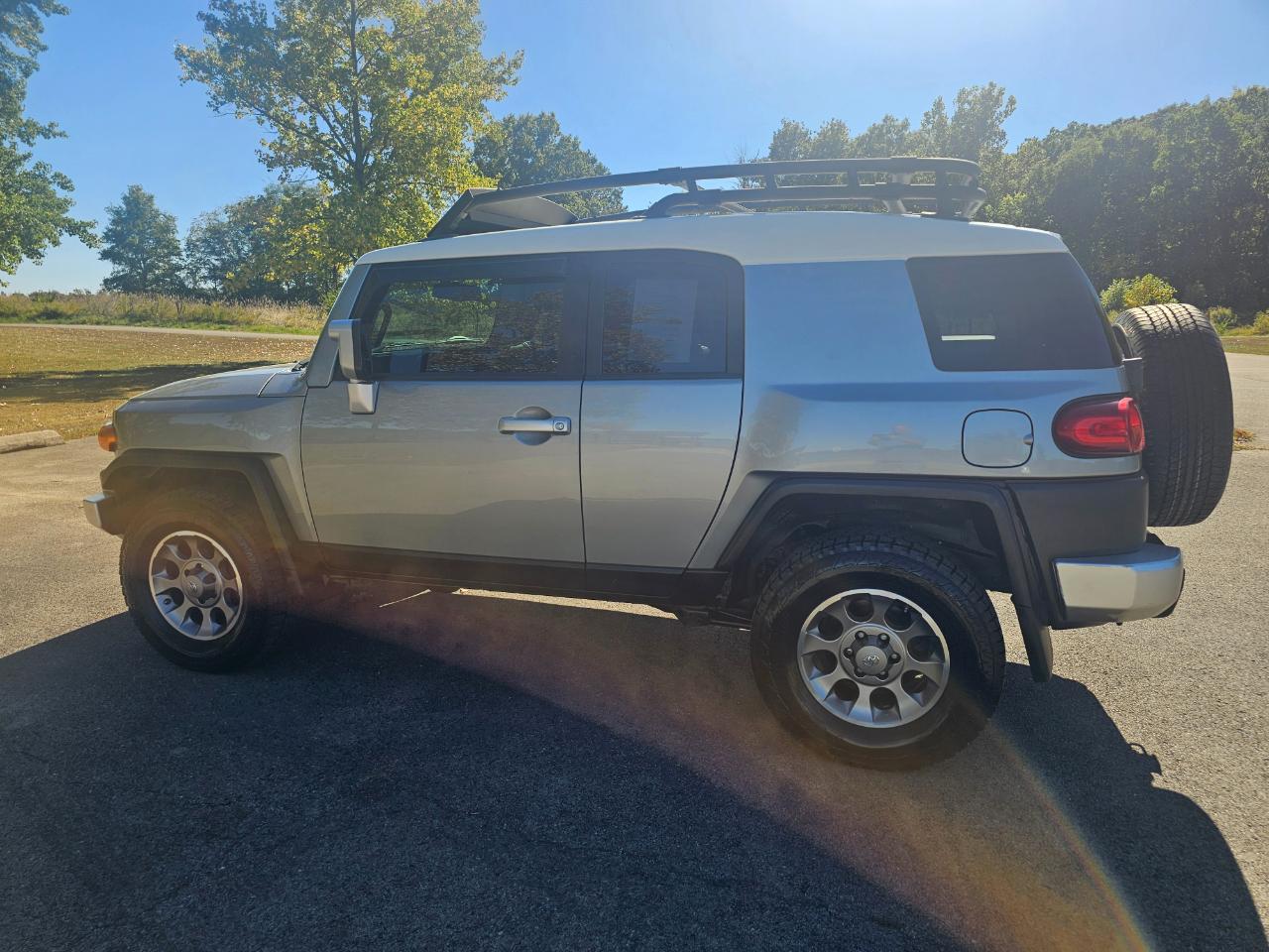 Toyota FJ Cruiser 4WD 4dr Man (Natl) 2011