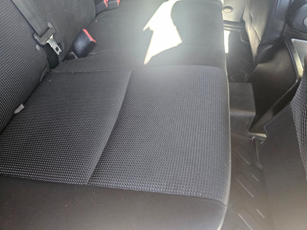 Toyota FJ Cruiser 4WD 4dr Man (Natl) 2011
