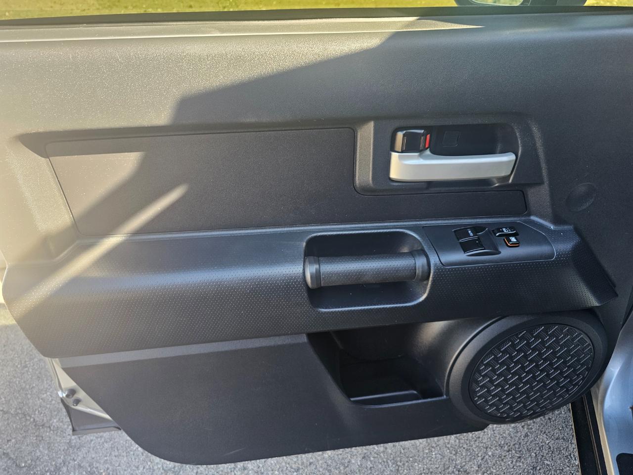 Toyota FJ Cruiser 4WD 4dr Man (Natl) 2011