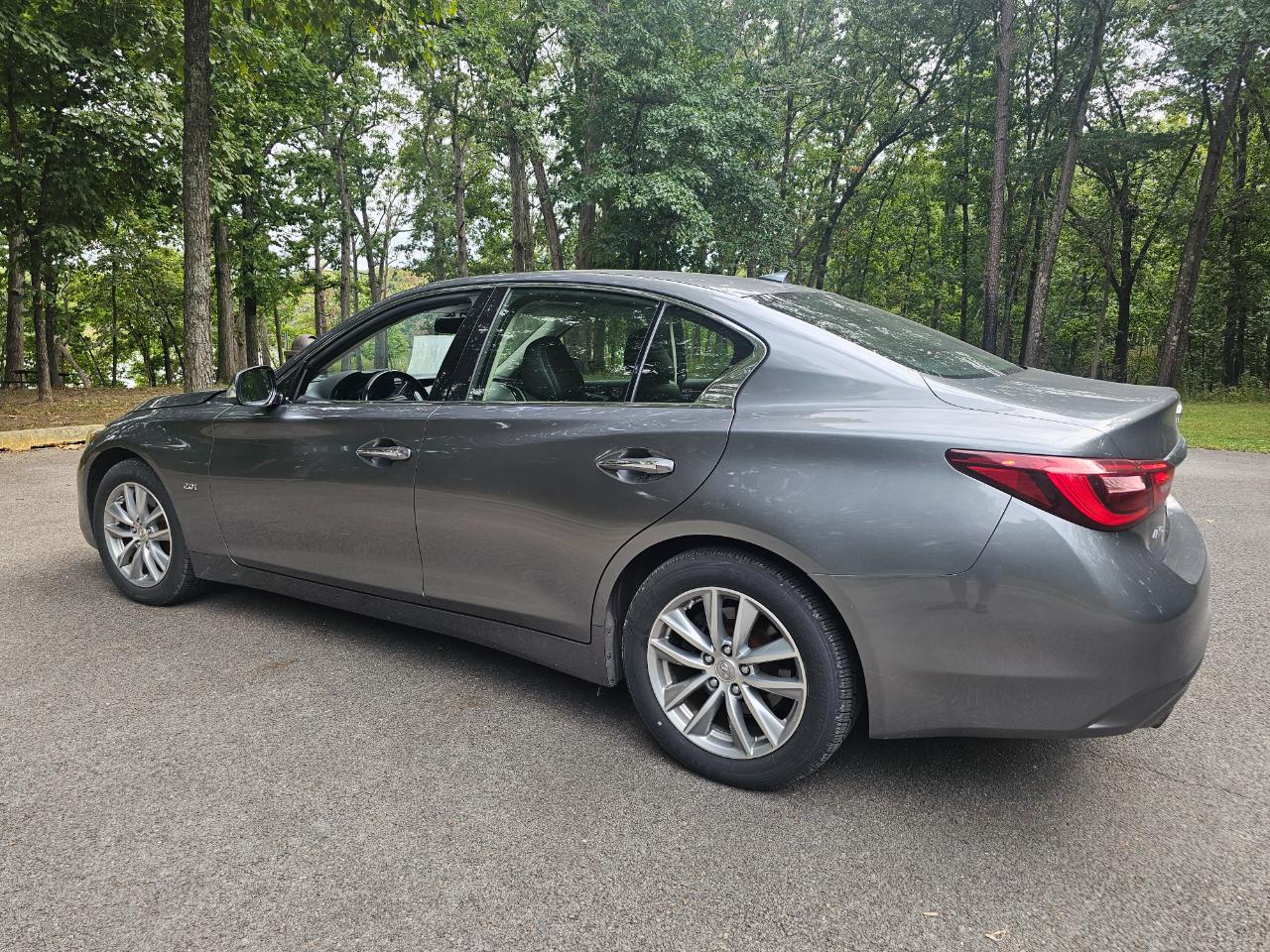 Infiniti Q50 2.0t PURE AWD 2018