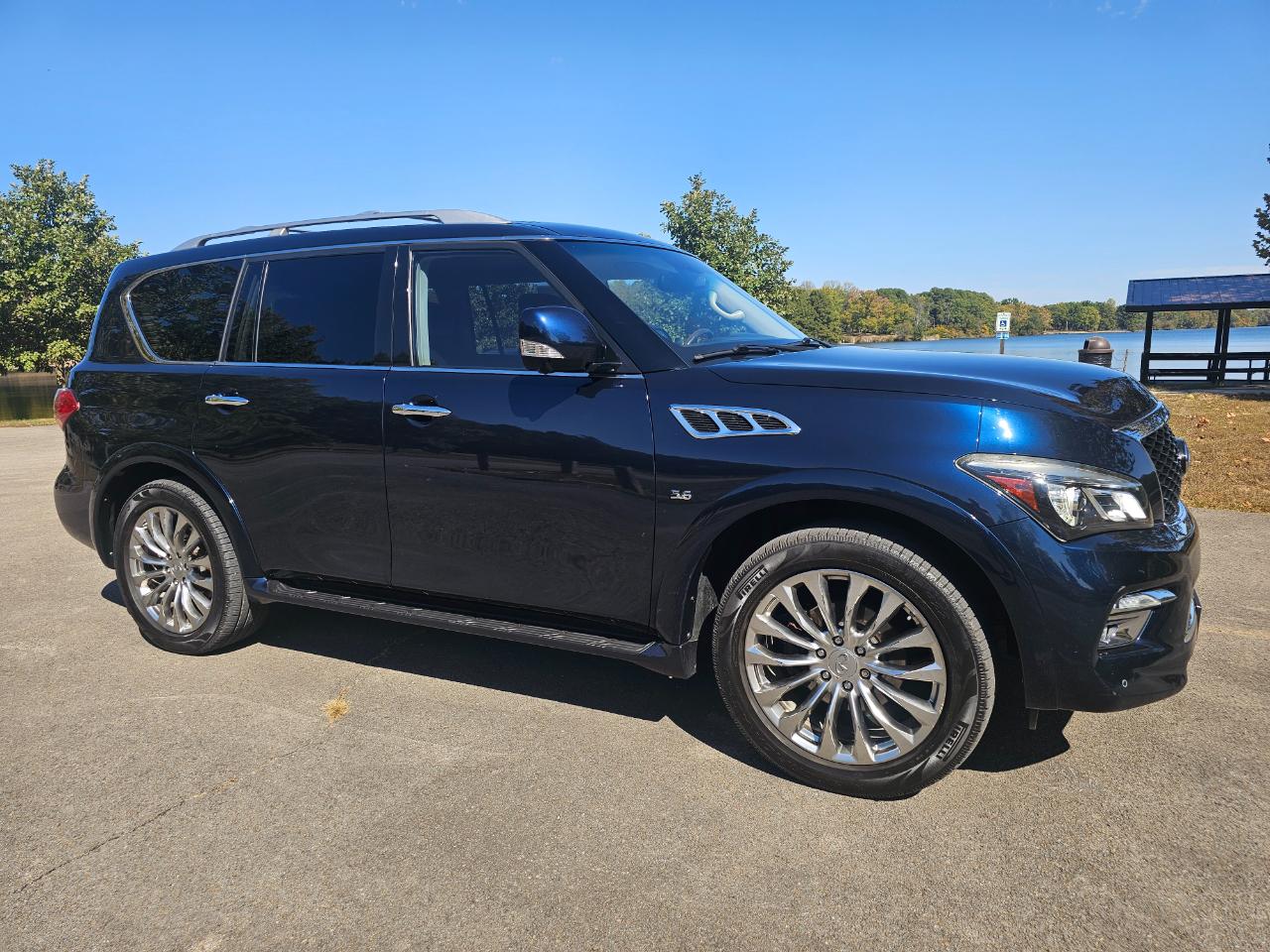 Infiniti QX80 4WD 4dr 2015