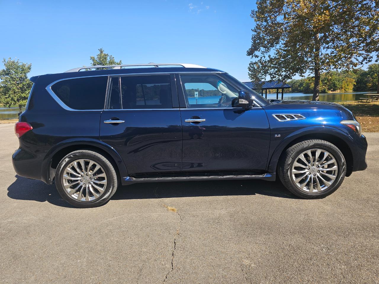 Infiniti QX80 4WD 4dr 2015