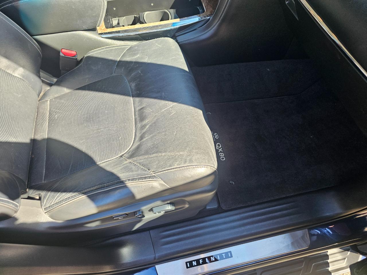Infiniti QX80 4WD 4dr 2015