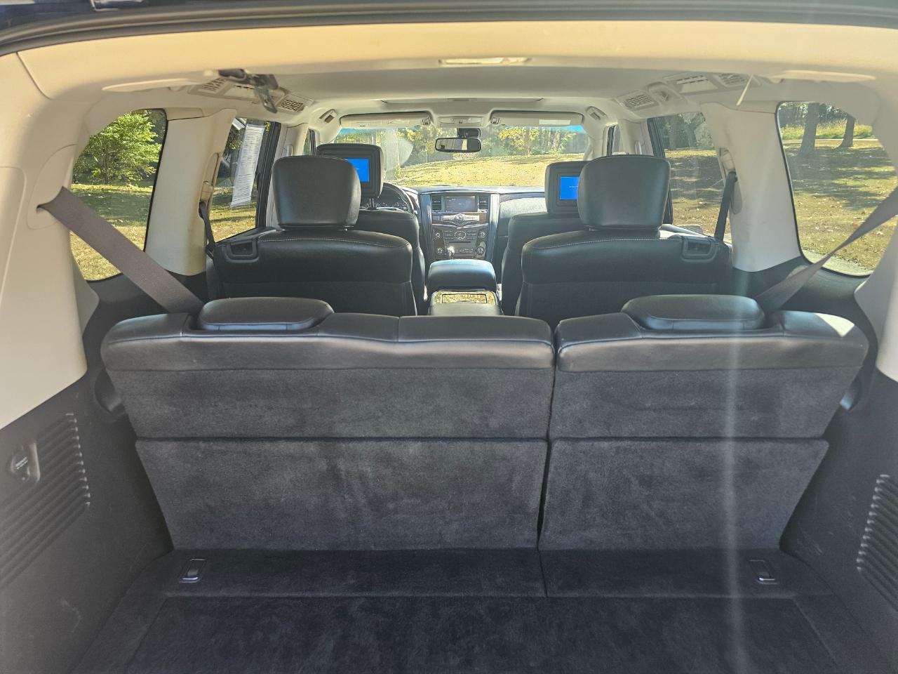 Infiniti QX80 4WD 4dr 2015